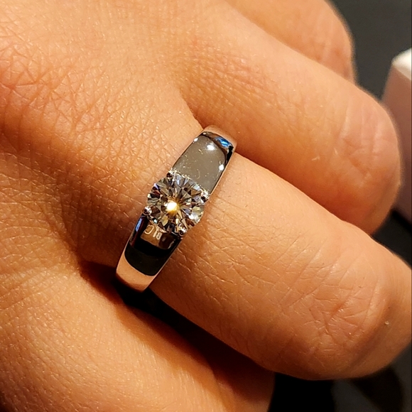 Adjustable Moissanite Ring 925 Sterling Silver Open D-ColorVVS1 Lab Grown Diamon - Picture 8 of 12